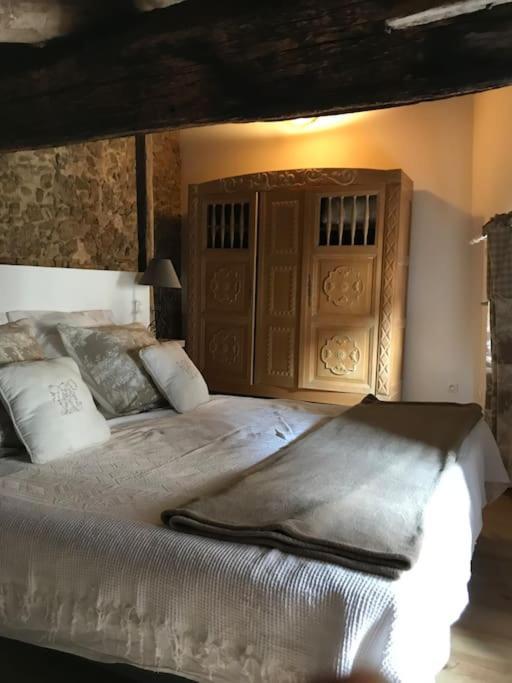 Petite Maison Medievale Партене Экстерьер фото